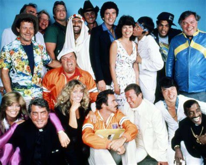 Adrienne Barbeau, Jackie Chan, Farrah Fawcett, Roger Moore, Burt Reynolds, Dom DeLuise, Jack Elam, Dean Martin, Sammy Davis Jr., Rick Aviles, Warren Berlinger, Tara Buckman, Bert Convy, Jamie Farr, Michael Hui, Joe Klecko, Hal Needham, Mel Tillis, Alfie Wise