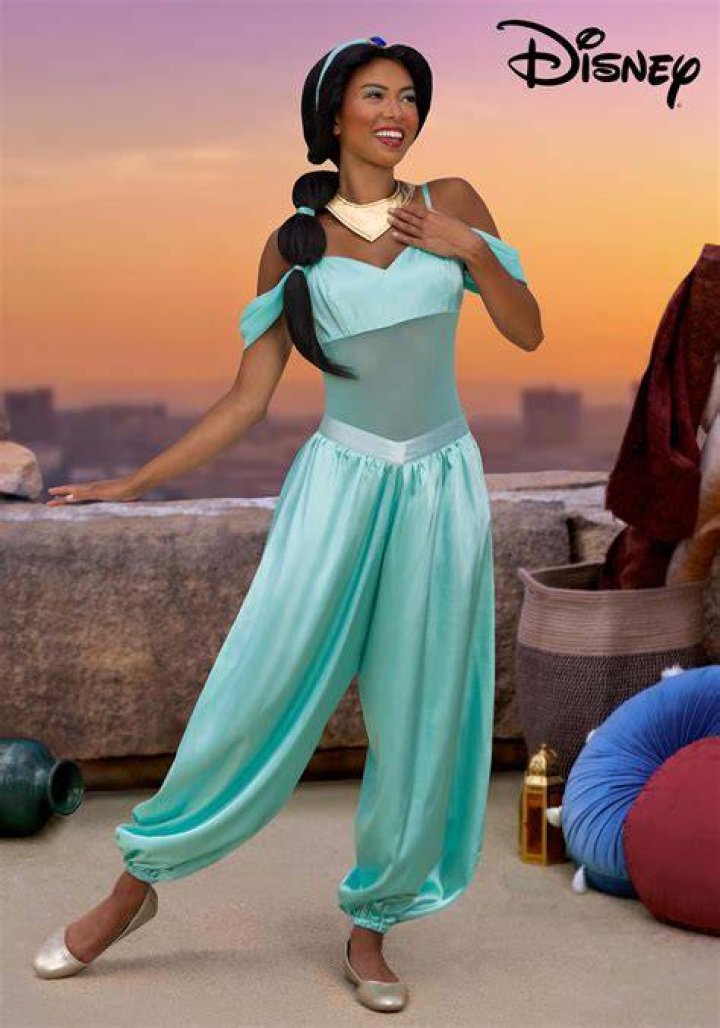 Adult Jasmine