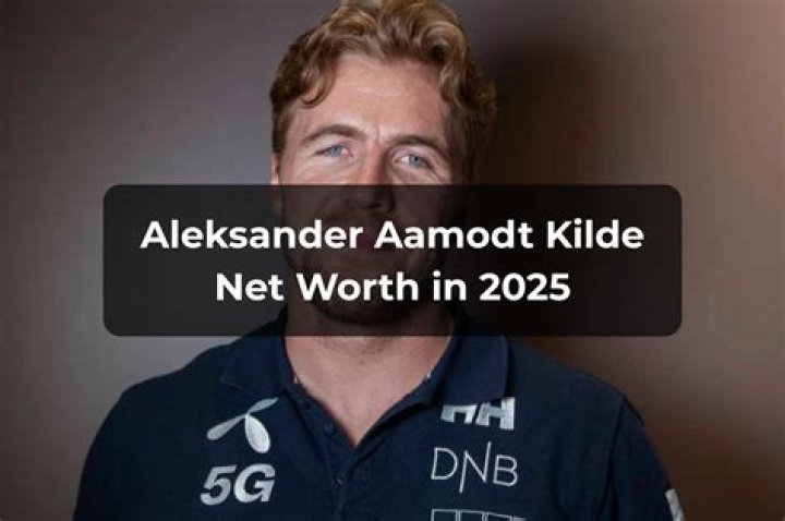 Aleksander Bogusinski Net Worth