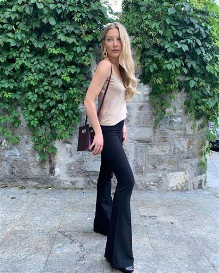 Anna Bey