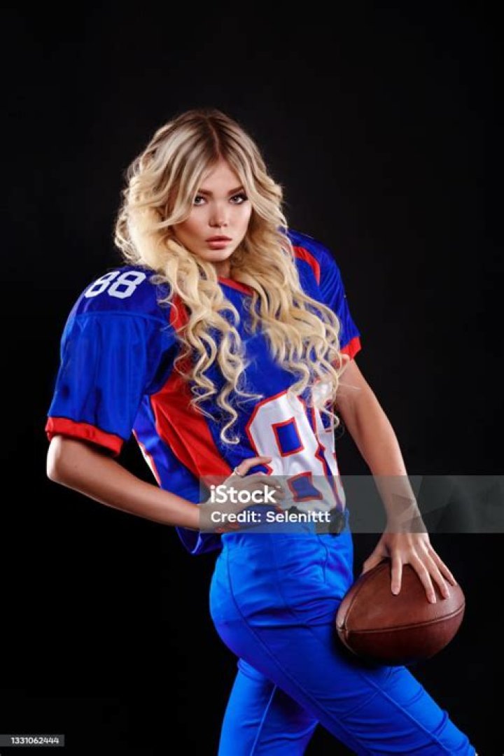Blonde / Football Girl