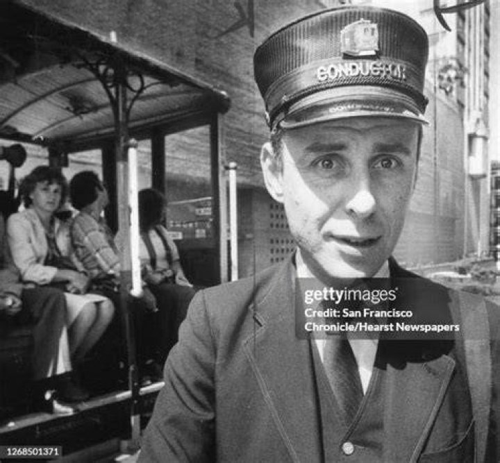 Cable Car Conductor Macintosh