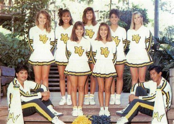 Cheerleader (1989)