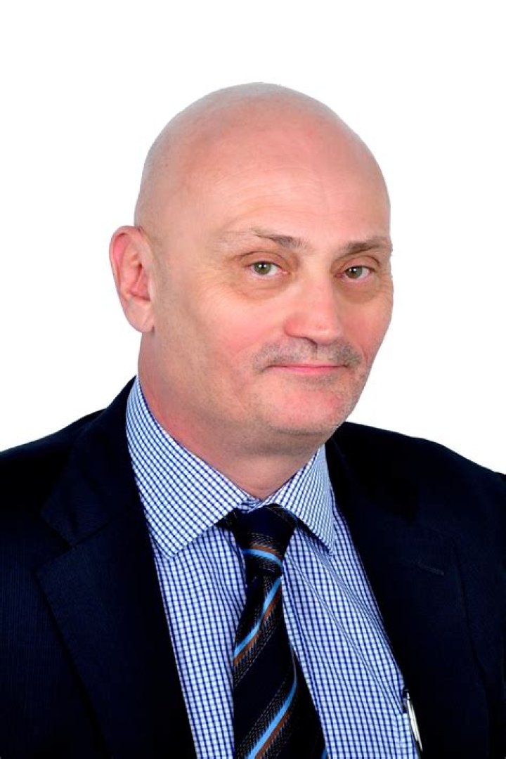 Colin Holloway
