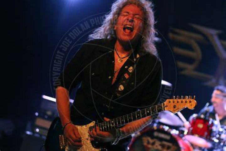 Dave Meniketti