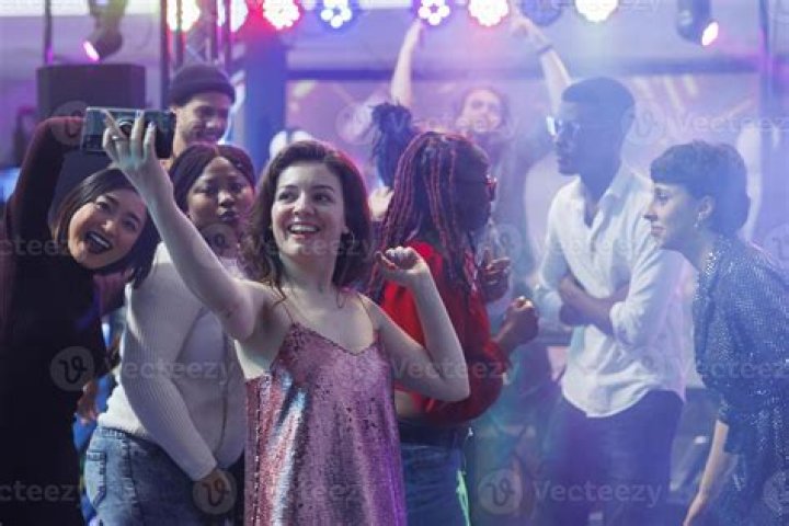Discotheque Girl