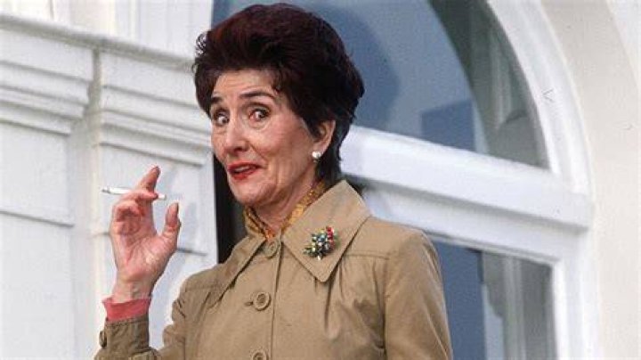 Dot / Dot Branning / Dot Cotton