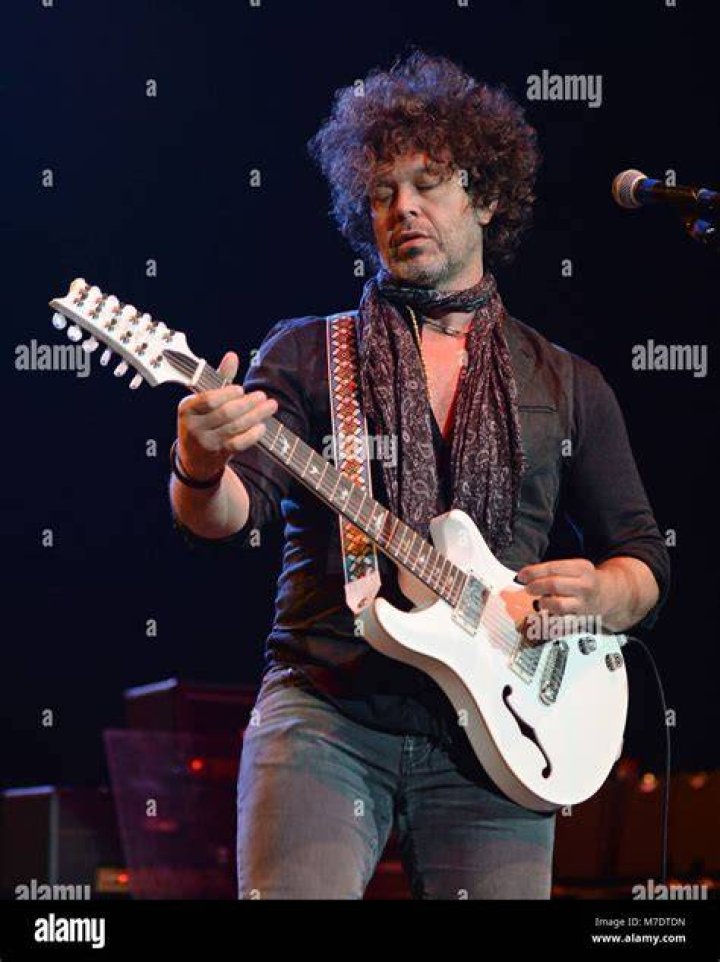 Doyle Bramhall II