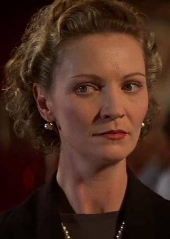 Dr. Eve Archer