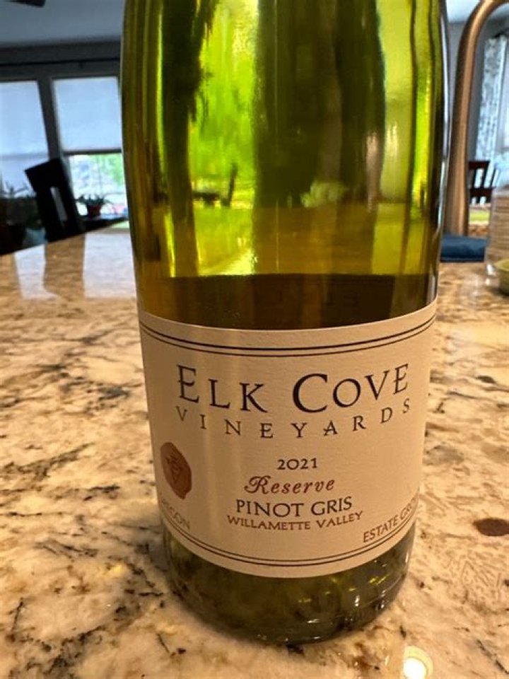 Elk Cove: Cop at Hospital