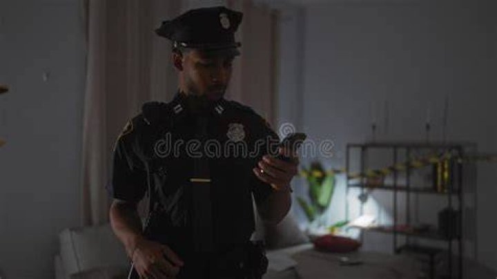 Emergency Room Policeman