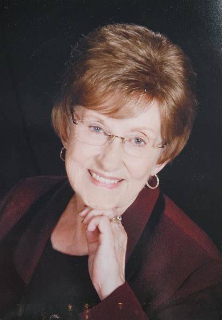 Gloria Revelle