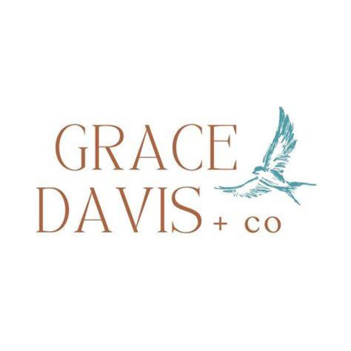 Grace (Gr&aacute;cia) Davis