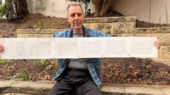 Himself (2000)