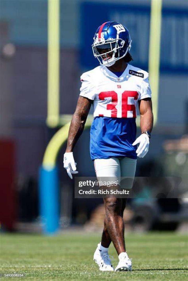 Himself - New York Giants Cornerback / Himself - Dallas Cowboys Cornerback / Himself - New York Giants Free Safety
