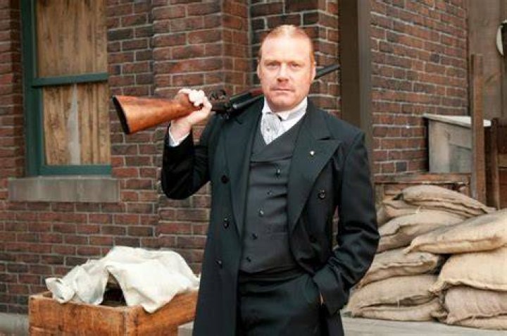 Inspector Thomas Brackenreid / Brackenreid's Dad