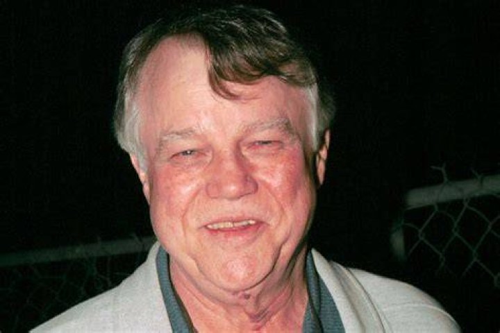 Joe Don Baker Net Worth