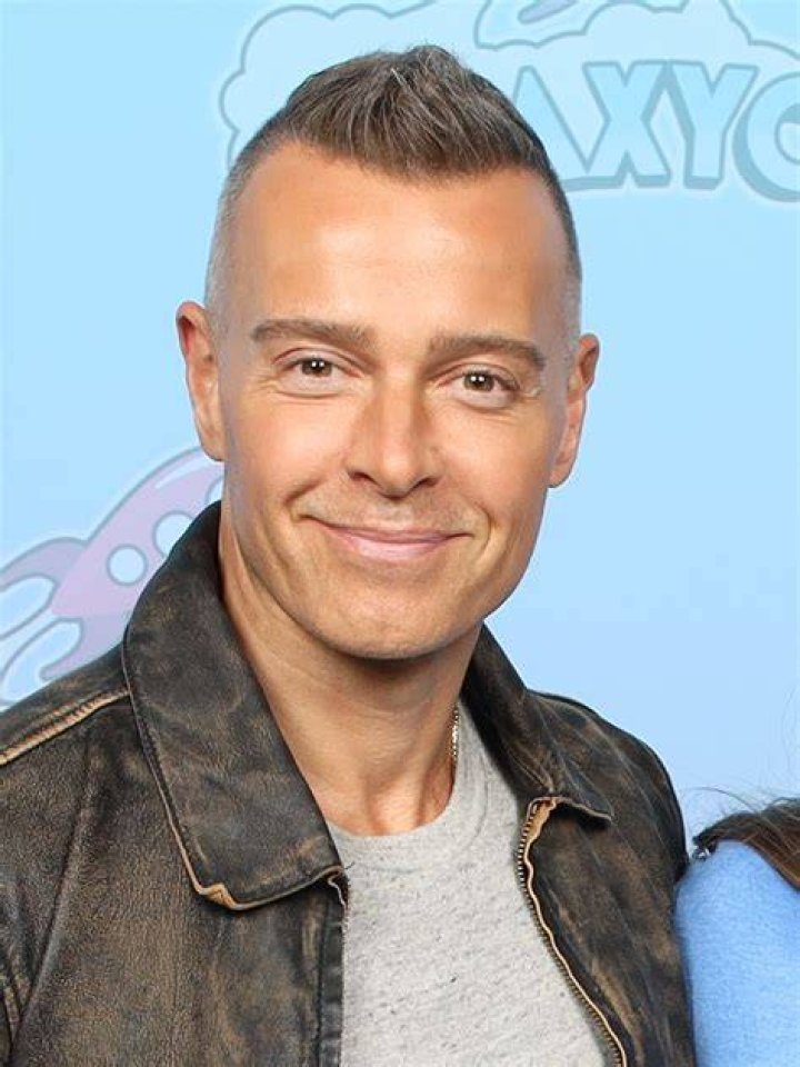 Joey Lawrence, Alexandra Hart-Gilliams, Philipp Karner, Nick Robinson