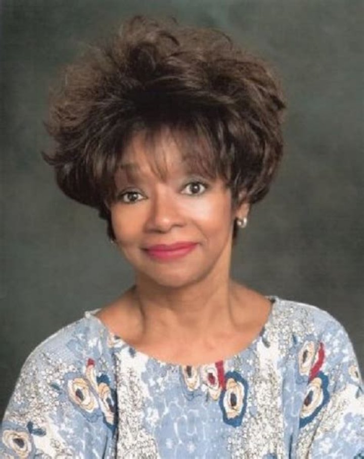 Jonelle Allen