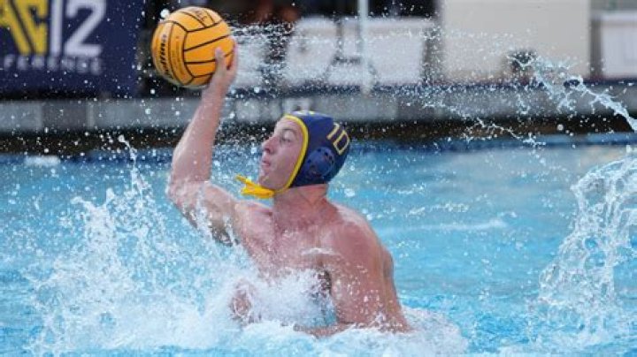 Julian Lewis (water polo)