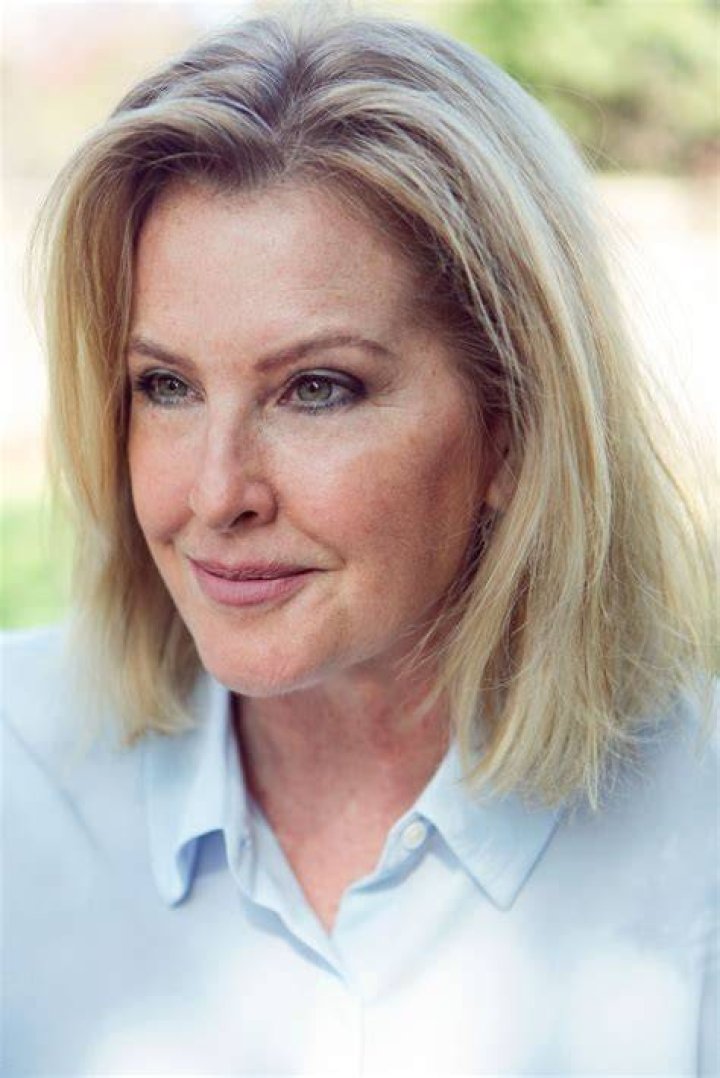 Karen Kelly