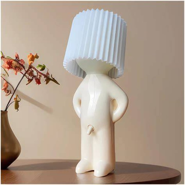 Lamp Guy
