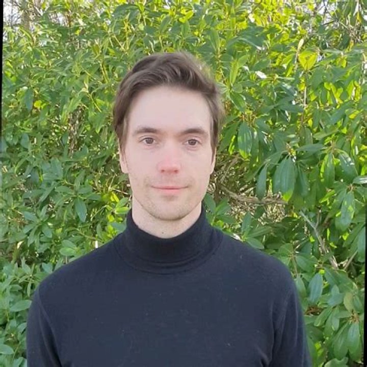 Linus Ek
