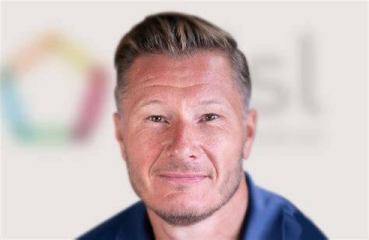 Mark Bowes