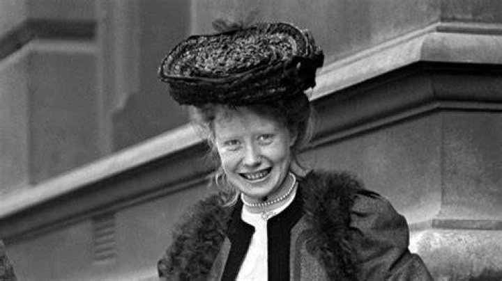 Mary McArthur