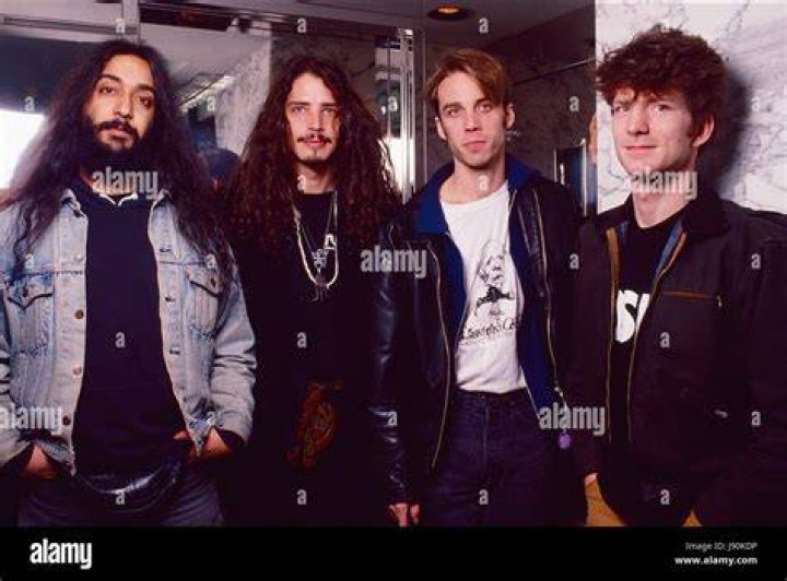 Matt Cameron, Chris Cornell, Ben Shepherd, Kim Thayil