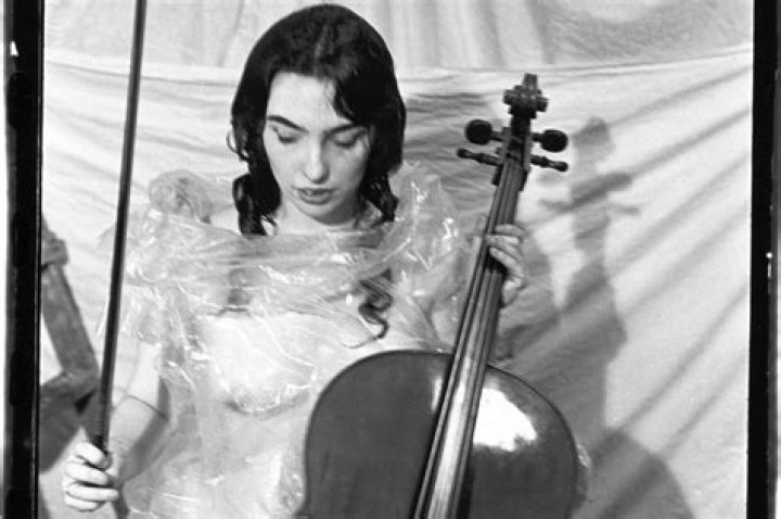 Nude Cellist