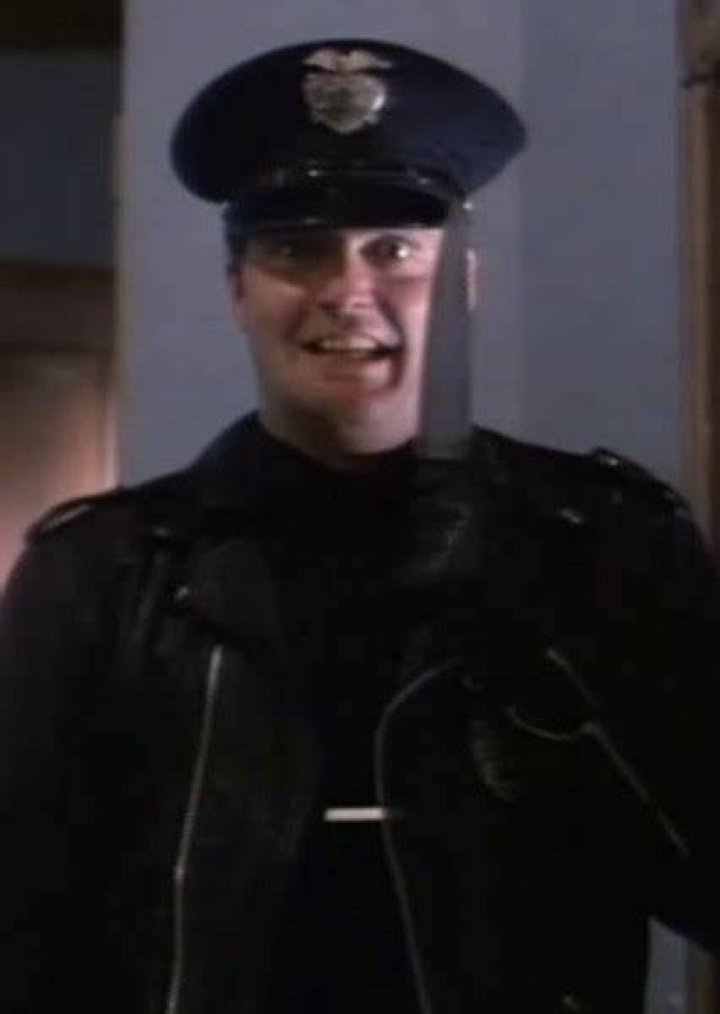 Officer Joe Vickers