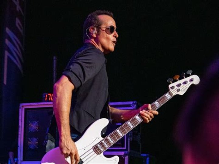 Robert Deleo