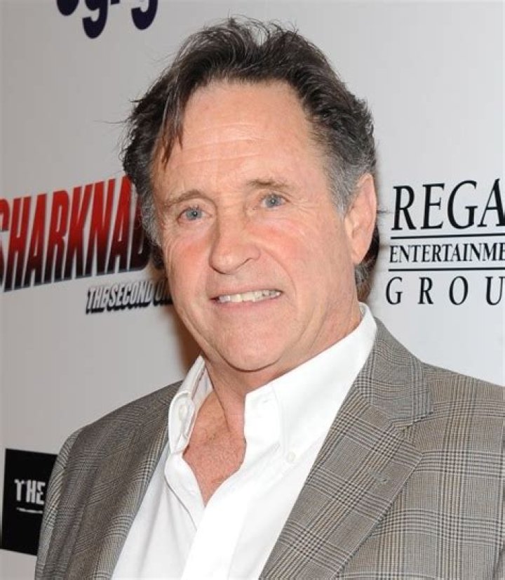 Robert Hays Net Worth