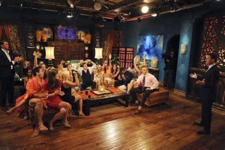 Ryan Hoag, Ed Swiderski, Michael Stagliano, Sarah Newlon, Blakeley Jones, Rachel Truehart, Lindzi Cox, Jamie Otis, Tony Pieper, Chris Bukowski, Kalon McMahon, Donna Zitelli, Brittany Taltos, Erica Taltos