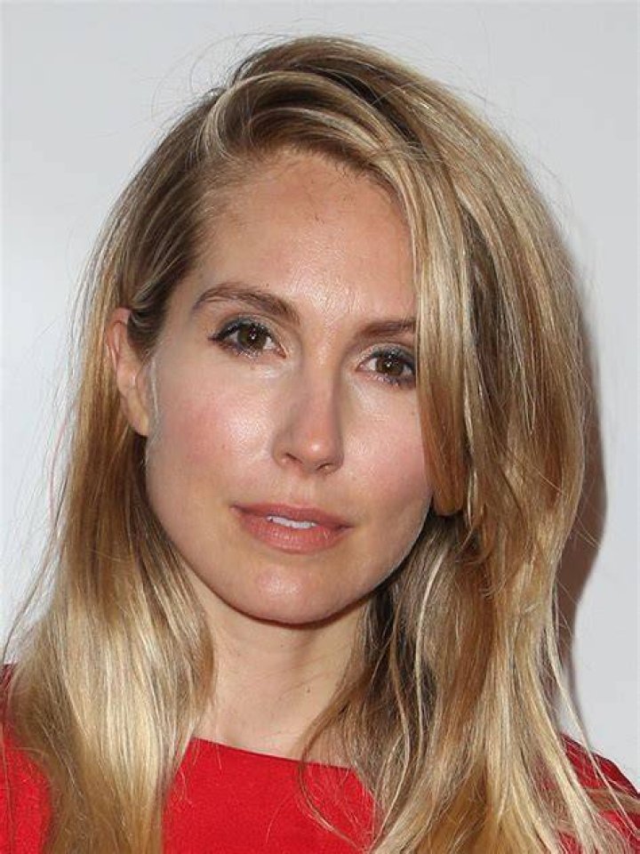 Sarah Carter