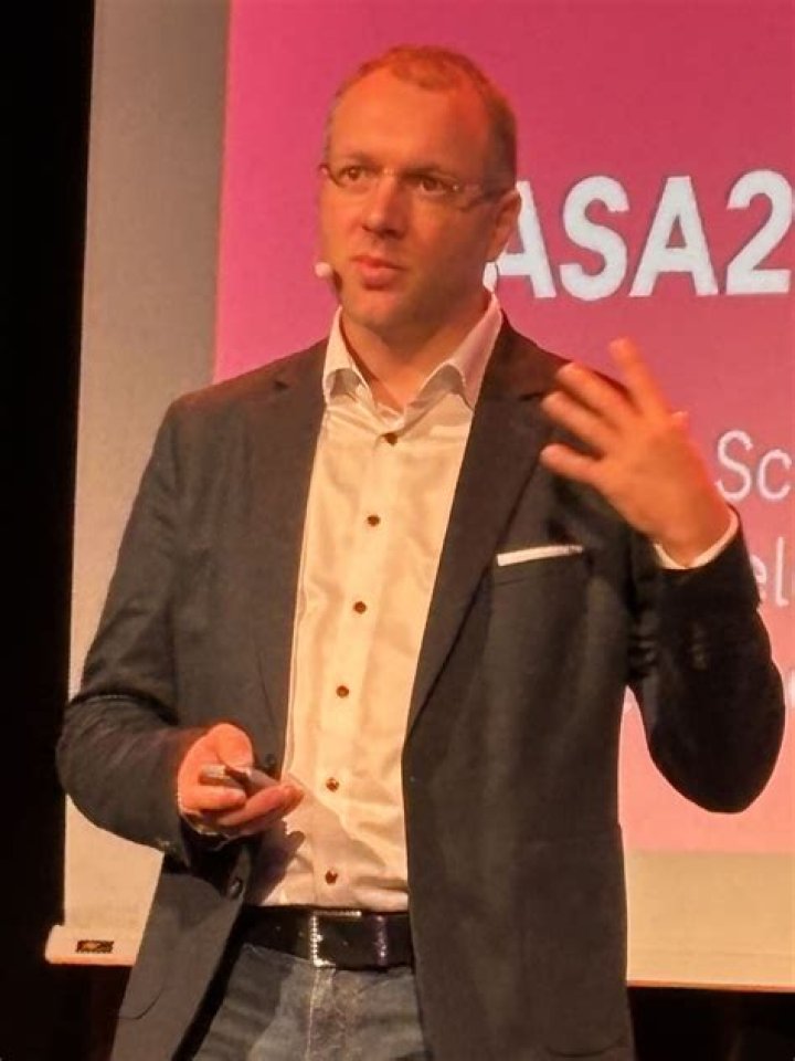 Sebastian Schumann