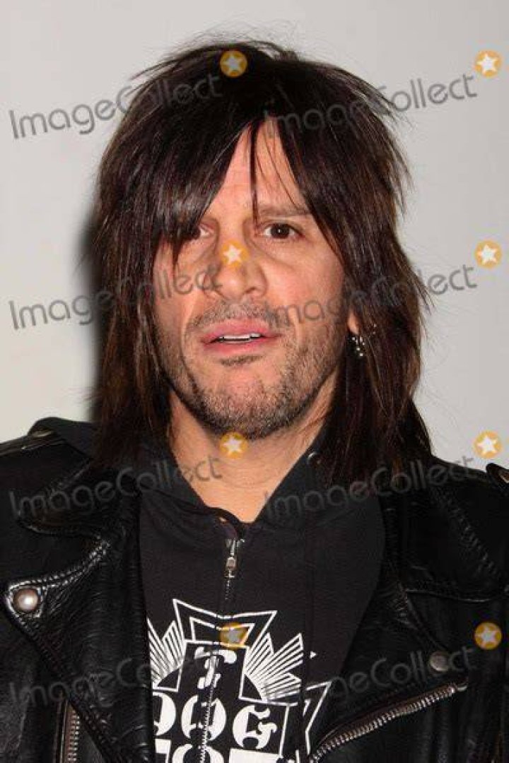 Steve West (Danger Danger)
