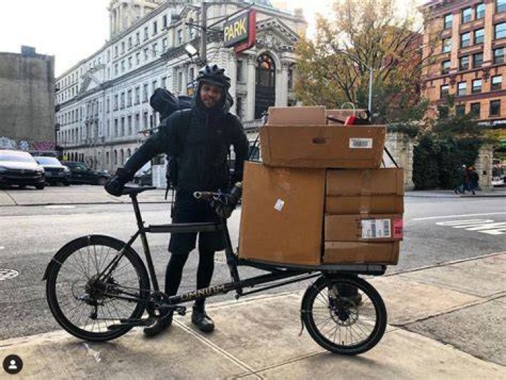 The Bike Messenger - Diego