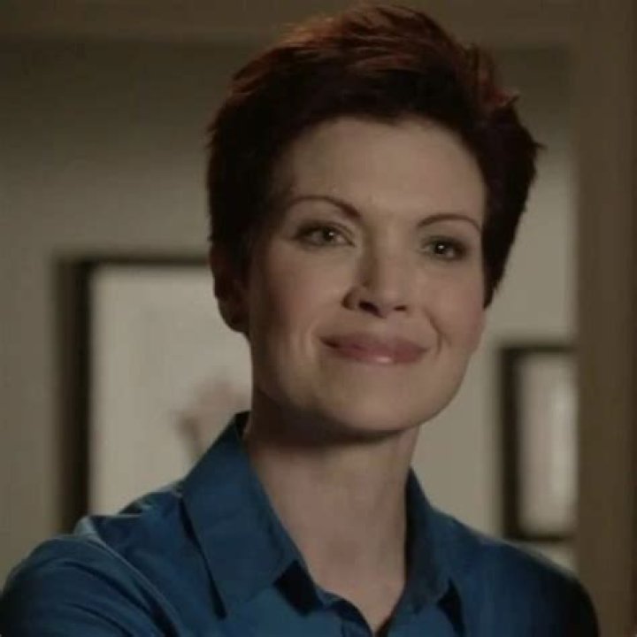 Victoria Argent